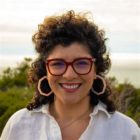 This Is What Industry Experts Are Saying About Siarly Mami's Past