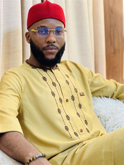 METRO DUST - Casual Billionaires