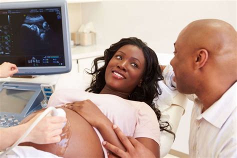 Bebe Na Barriga Da Mae - O que o bebê sente na barriga da mãe? Entenda os marcos da gestação