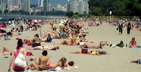 Metro Vancouver beaches reopen for swimming before long weekend | News