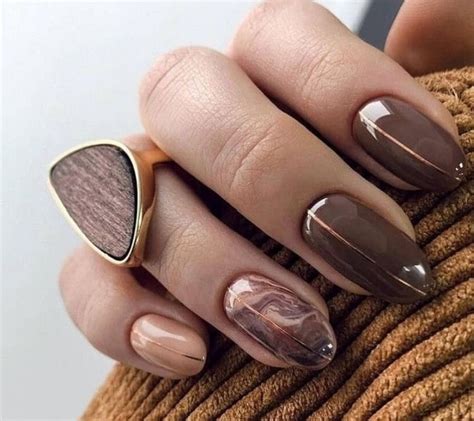 Top 10 2023 Fall Nail Color Trends for the Cold Season