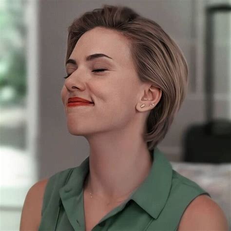 Scarlett Johansson Short Blonde Hair