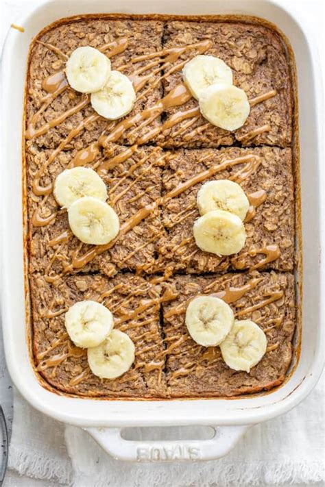 Peanut Butter Banana Baked Oatmeal - Feel Good Foodie