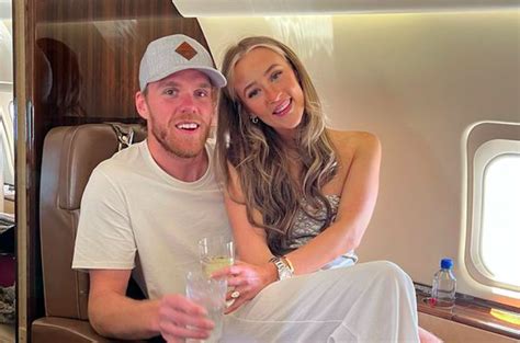 Connor McDavid's fiancée Lauren Kyle shares engagement photos