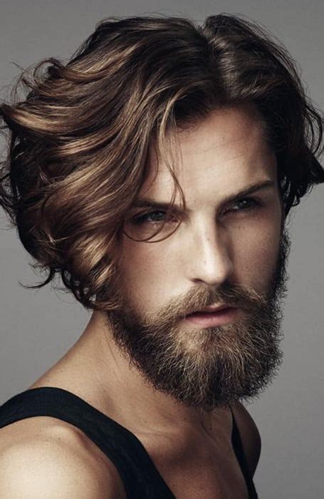 45 Best Hairstyles for Men with Wavy Hair in 2024 - The Trend Spotter