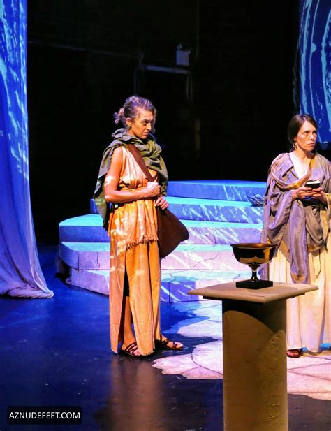 AMANDA KRISTIN NICHOLS Feet - AZNudeFeet