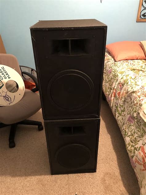 Mystery Speakers | Reverb