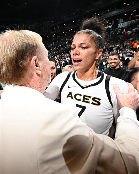 Alysha Clark | One thing I’m gonna do…is cry! 😂😂🥹 | Instagram