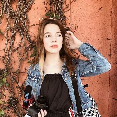 annie rose age bio birthday family net worth national today