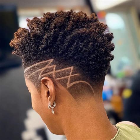 25 Bold Fade Hairstyles for Women | Natural hair short cuts, Shaved ...