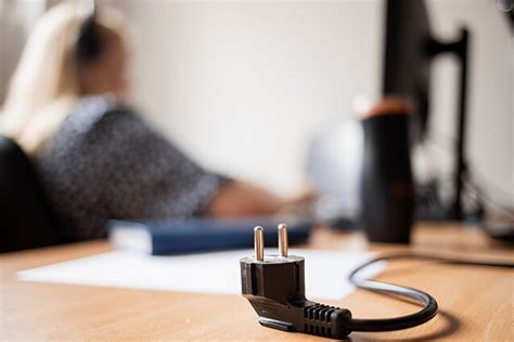 ‘PutinOut’ – Lithuanian state institutions to compete in saving energy ...