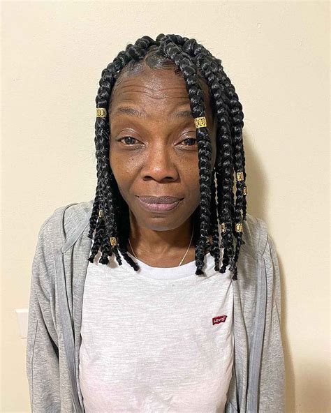 20 Youthful Short Natural Haircuts for Black Women Over 50 | Box braids