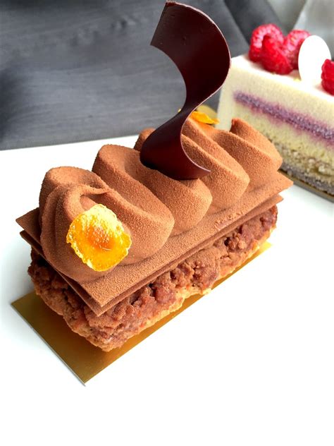 Patisserie Paris S'eveille : A Taste of Paris in Tokyo