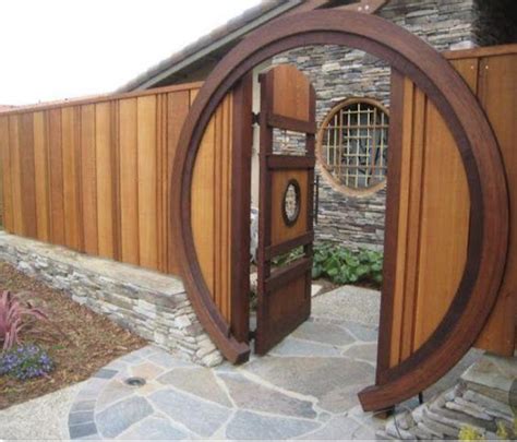 model pagar rumah tembok tinggi memukau  fungsional