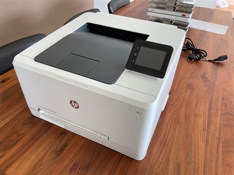HP Color LaserJet Pro M252dw | Kaufen auf Ricardo