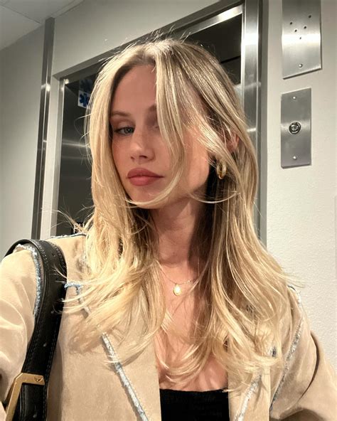 Scarlett Rose Leithold | Blatant thottyness | Instagram