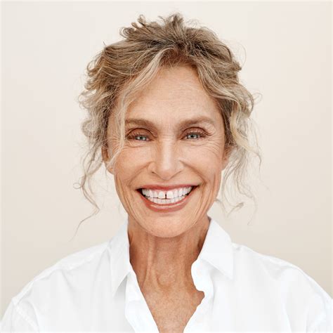 New Face Of Lauren Hutton Lauren Hutton Fronting Vogue Since 1966: A