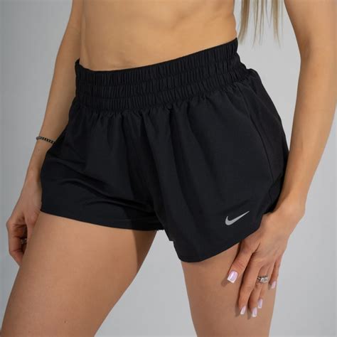 Купить оригинальные шорты Nike в Минске
