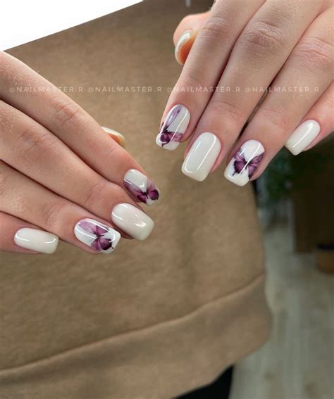 Маникюр осень 2021 натуральные ногти бабочки | Butterfly nail, Nails ...