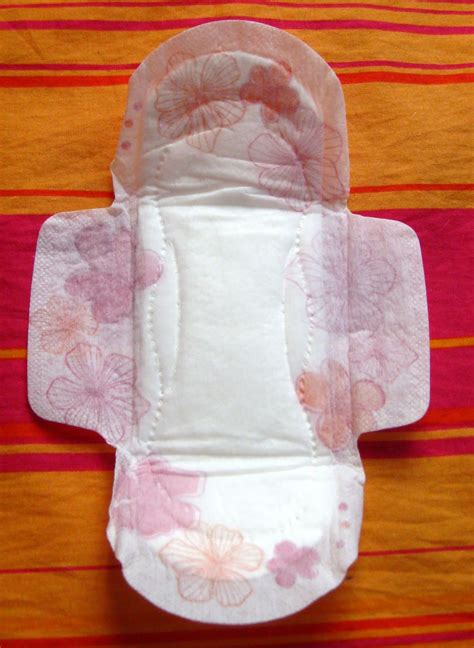 PRODUCT SPOTLIGHT: KOTEX LUXE SANITARY PADS | The Beauty Junkee