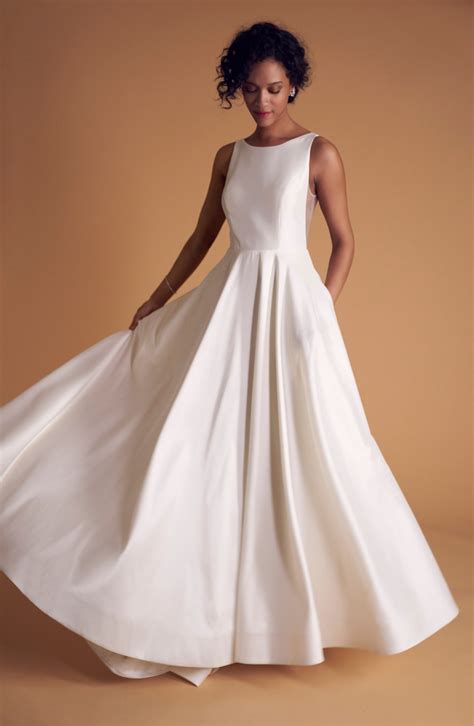 Inexpensive wedding dresses online 60 photos - Astyledwedding.com