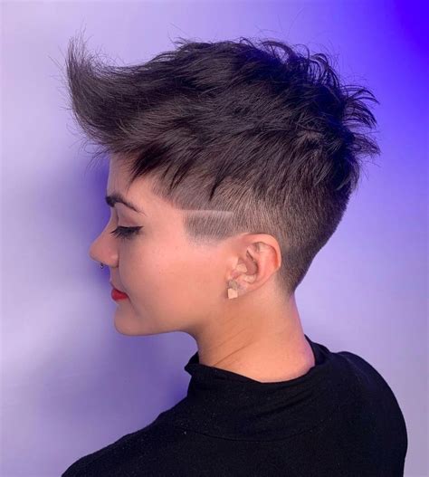 30 Fresh Undercut Pixie Cuts to Rock in 2025 - Hair Adviser | Pixie cut ...