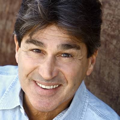 Chick Vennera Wiki, Age, Bio, Height, Wife, Career, and Net Worth