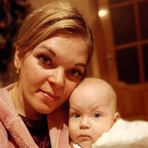Юля Мельник | "Мій Випускничок" | Instagram