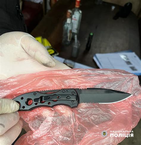 C4 - Завдав два ножових поранення чернівчанину: поліцейські затримали ...