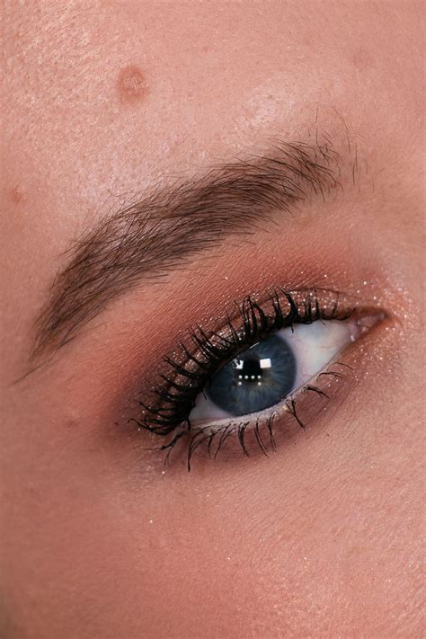 Natasha Denona I Need A Nude Lidschattenpalette Review - Carina Teresa ...