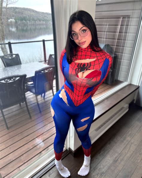 𝙵 𝙰 𝚈 𝙴 ☁️ (@puffpufffaye_) • Instagram photos and videos