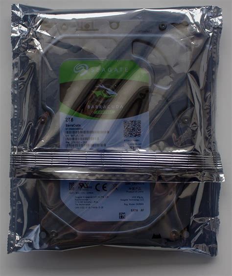 Жесткий диск Seagate ST2000DM008