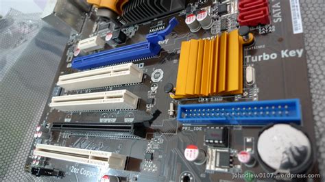 ASUS M4A77TD-PRO Motherboard