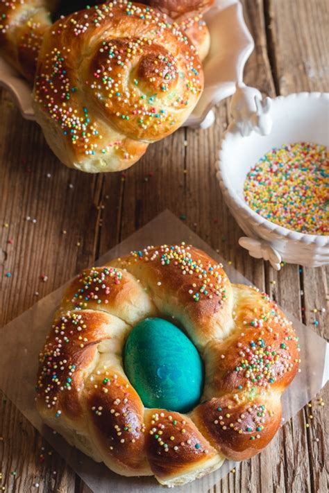 21 Delightful Easter Bread Recipes