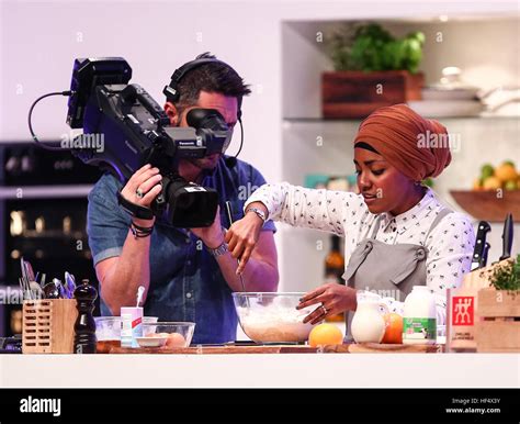 Nadiya hussain hi-res stock photography and images - Alamy