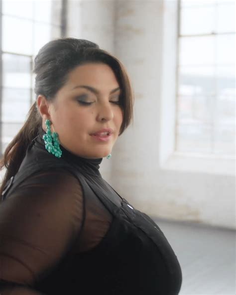 29 idee su Donna con le curve | donna con le curve, donna, curve