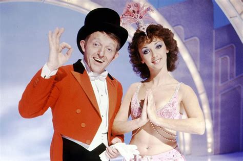 paul daniels mirror