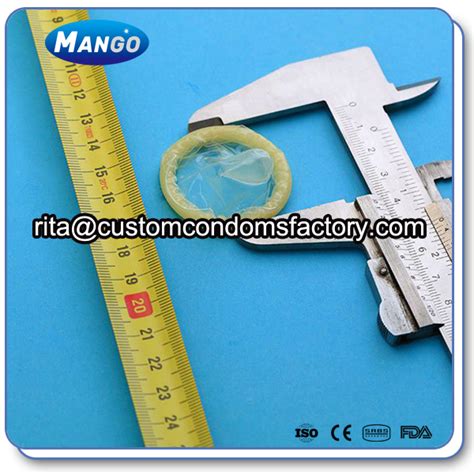 how do you know what size condom to wear