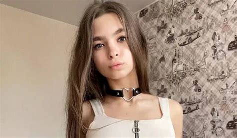 Lera Buns - Bio, Age, Height, Wiki Models Biography - EroFound