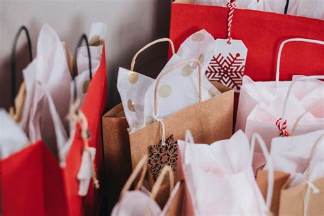 Best Local Shops for Holiday Gifts in Metro Vancouver – Ronin Property