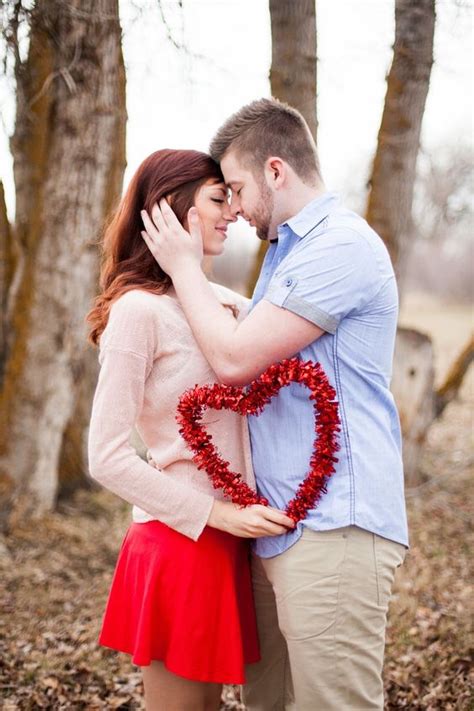 Cute Valentine's Day Couple Photography Ideas - Musely