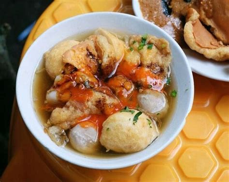 Top 15 Must-try Bandung Food During Travel To Indonesia - ResepMamiku.com