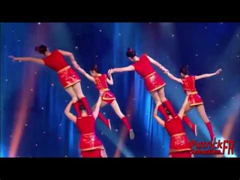 Chinese Acrobatics - Bicycles - YouTube