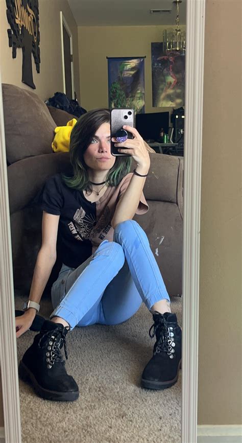 422 best Egirl images on Pholder | Draven, Instagramreality and Femboy