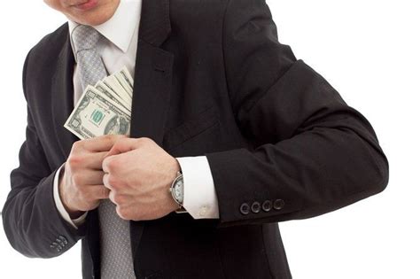 cash  stocks   decide