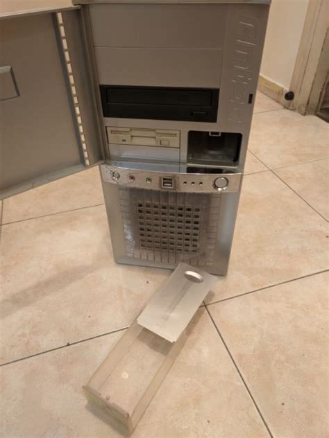 Računalo AMD A10-5800K APU with Radeon(tm) HD Graphics
