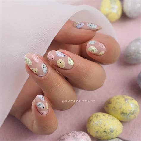 Simple Easter Nails
