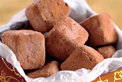 Конфеты из сухого молока и мороженого