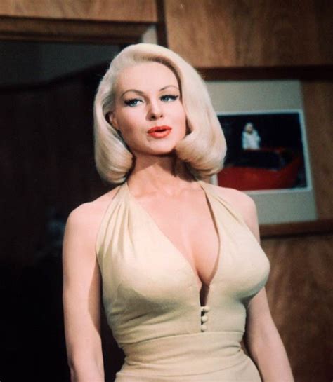 joi lansing: joi lansing photo