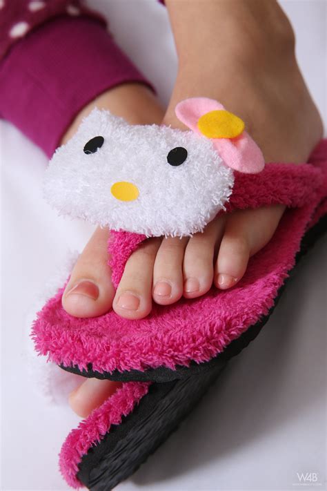 Sapphira's Feet